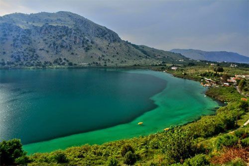 lago de Kournas